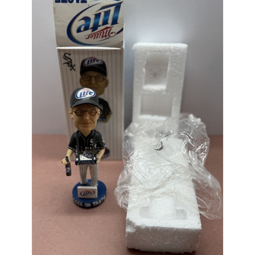 Miller Lite Chicago White Sox MLB Baseball Bobblehead Figure w/ Box 2011